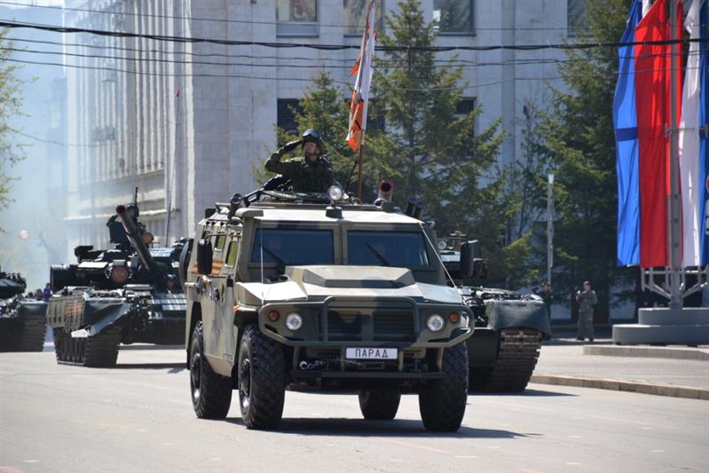 Росгвардейцы Восточного округа приняли участие в Параде Победы и в шествии «Бессмертного полка» (фото, видео)