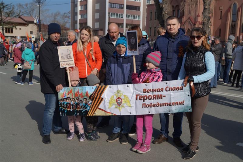 Росгвардейцы Восточного округа приняли участие в Параде Победы и в шествии «Бессмертного полка» (фото, видео)