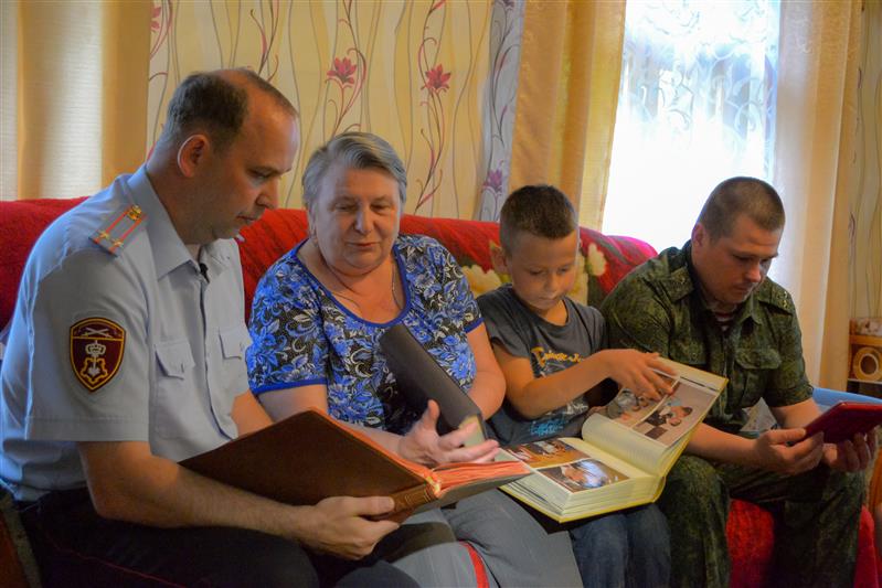 В рамках акции «Долг памяти» семья погибшего сотрудника вневедомственной охраны из Новгородской области отправляется в Сочи (видео)