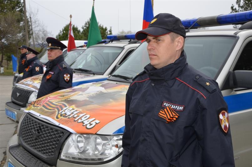 В Хабаровске стартовал дальневосточный этап автопробега Росгвардии «Вахта памяти. Сыны победы» 