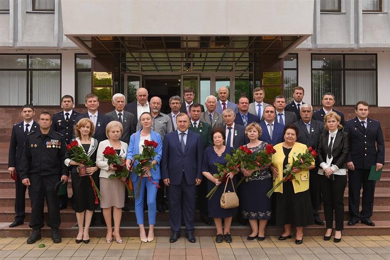 Глава Республики Адыгея объявил благодарность росгвардейцам