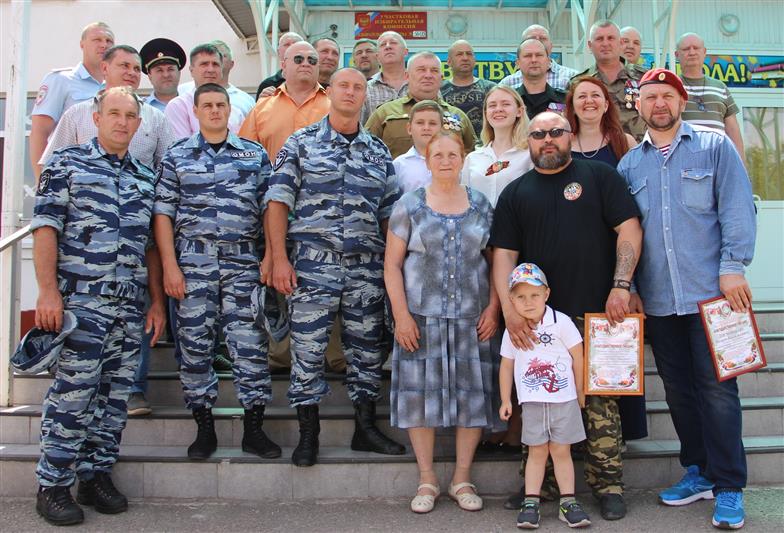 В Краснодарском крае почтили память бойца ОМОН, погибшего при исполнении служебных обязанностей