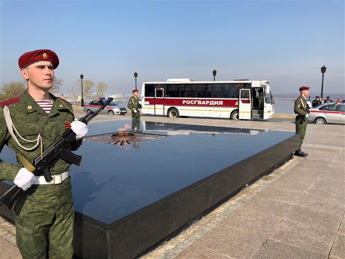 В Нижнем Новгороде стартовал приволжский этап автопробега Росгвардии «Вахта памяти. Сыны Великой Победы» (фото, видео)