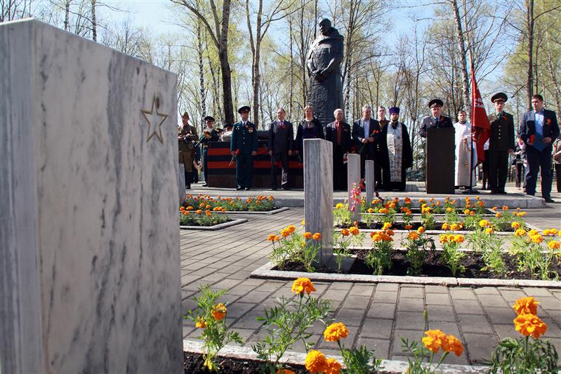 Приволжцы, участвующие во Всероссийском памятном автопробеге Росгвардии, посетили Сурский рубеж обороны и Саранское мемориальное кладбище (фото, видео) 