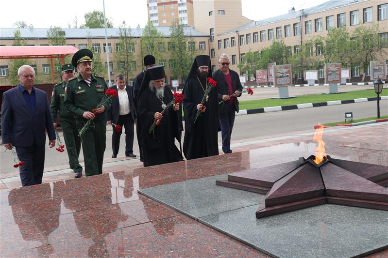 В день памяти Великомученика Георгия Победоносца в одноименной часовне при управлении Центрального округа Росгвардии впервые за 10 лет прошла архиерейская служба
