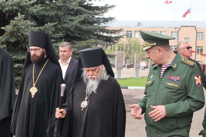В день памяти Великомученика Георгия Победоносца в одноименной часовне при управлении Центрального округа Росгвардии впервые за 10 лет прошла архиерейская служба