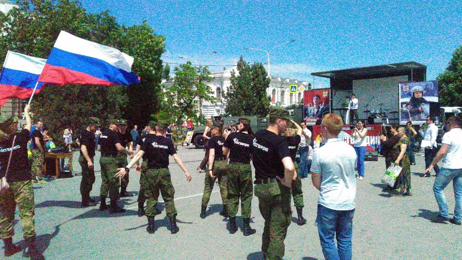 Финалисты конкурса «Солдаты антитеррора» приняли участие в мероприятиях, посвящённых празднованию Дня города Новочеркасска