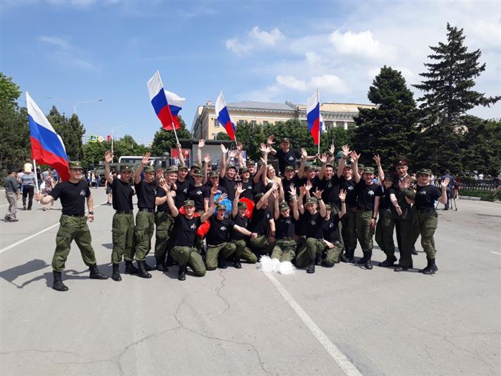 Финалисты конкурса «Солдаты антитеррора» приняли участие в мероприятиях, посвящённых празднованию Дня города Новочеркасска