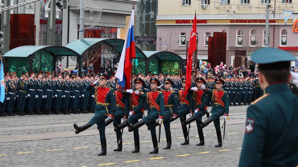 В Уральском округе войск национальной гвардии - торжества по случаю 9 Мая