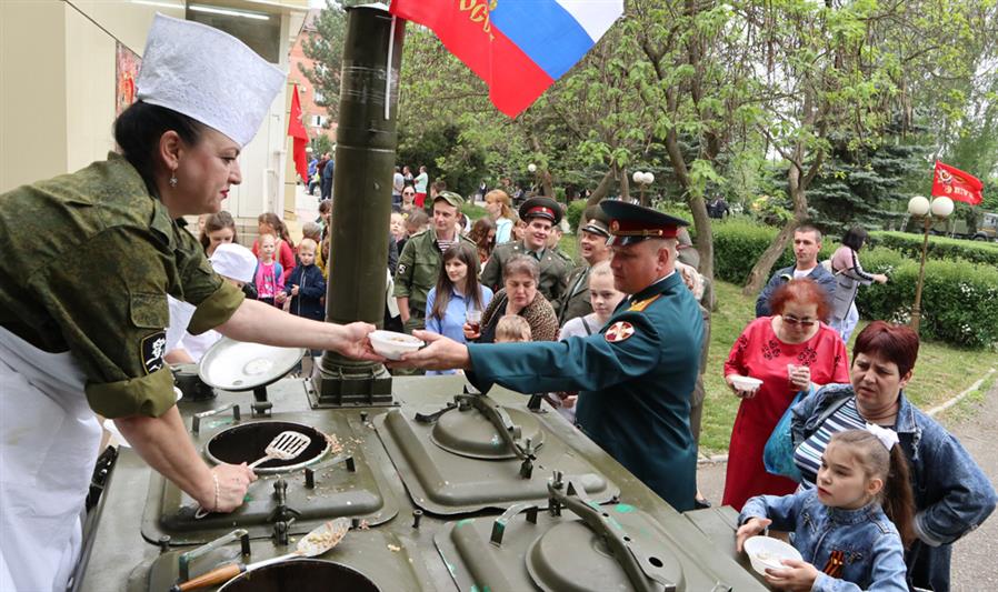 Во втором военном клиническом госпитале Северо-Кавказского округа Росгвардии состоялось торжественное мероприятие, посвященное 73-летию Великой Победы