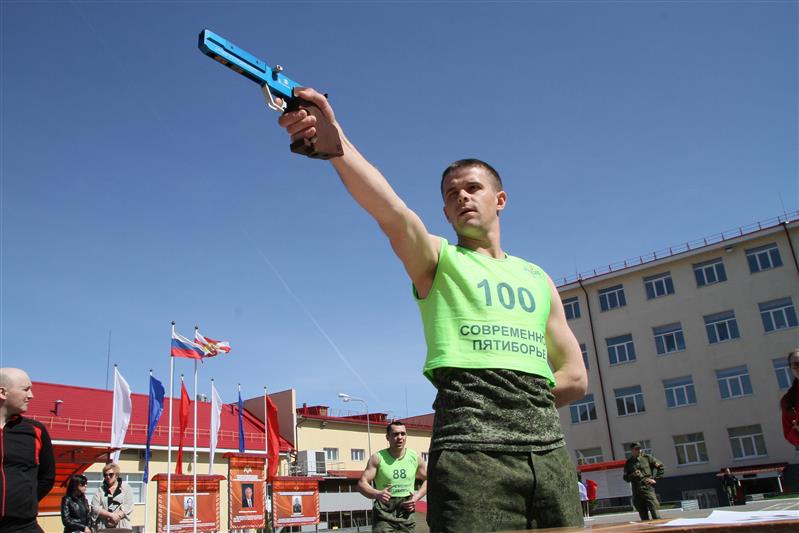 Военнослужащие Приволжского округа Росгвардии приняли участие в отборочном туре соревнований по лазер-ран