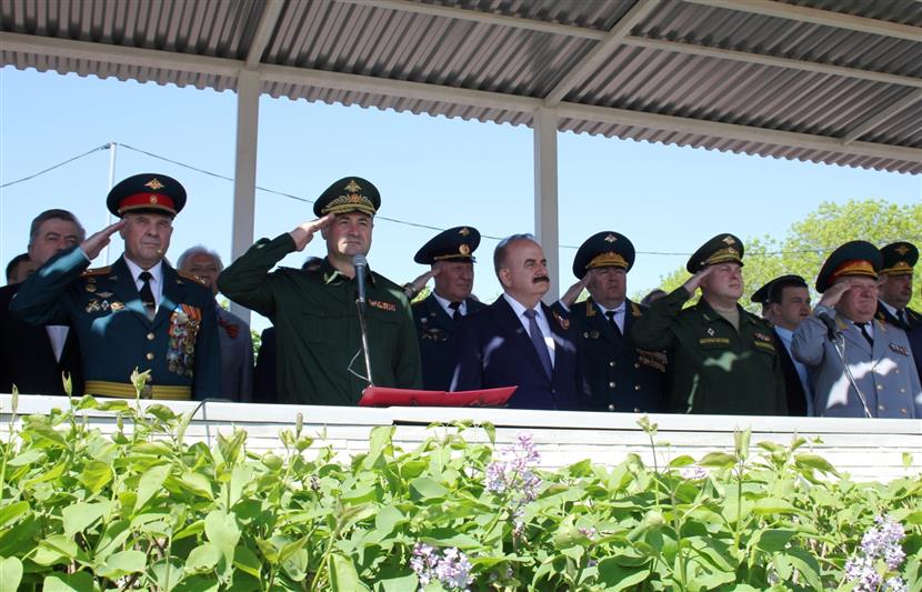 В преддверии Дня Победы в Ростове-на-Дону росгвардейцы приняли участие в студенческом военно-спортивном празднике