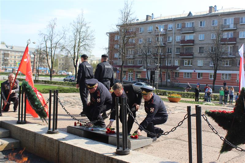 Участники автопробега «Вахта памяти. Сыны Великой Победы» прибыли в город воинской славы Псков