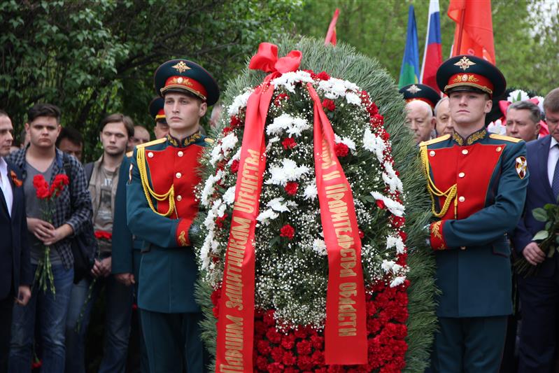 Военнослужащие и сотрудники Приволжского округа войск национальной гвардии чествовали ветеранов и приняли участие в праздничных мероприятиях посвященных Дню Победы