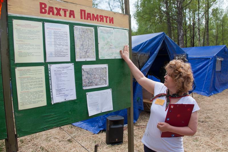 Участники автопробега Росгвардии «Вахта памяти. Сыны Великой Победы» посетили места воинской славы в Смоленской области 