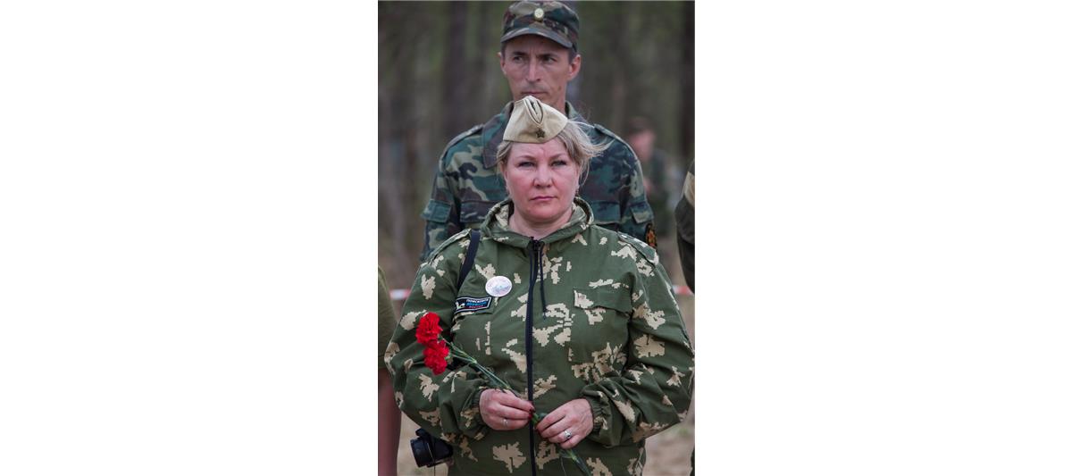 Участники автопробега Росгвардии «Вахта памяти. Сыны Великой Победы» посетили места воинской славы в Смоленской области 