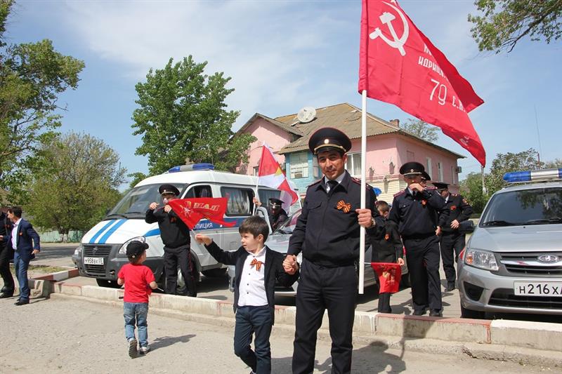 Дагестанские росгвардейцы присоединились к автопробегу «Вахта памяти. Сыны Великой Победы» (фото, видео)