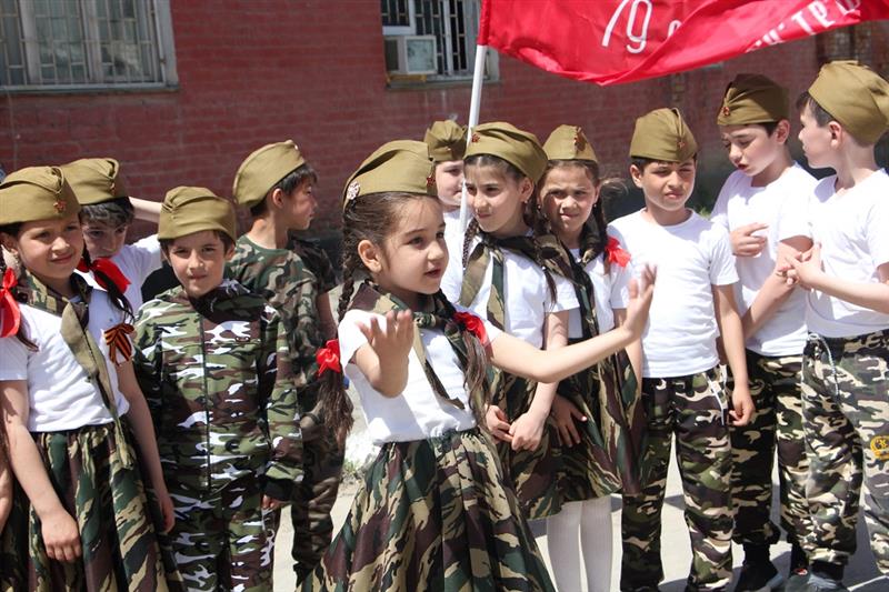 Дагестанские росгвардейцы присоединились к автопробегу «Вахта памяти. Сыны Великой Победы» (фото, видео)