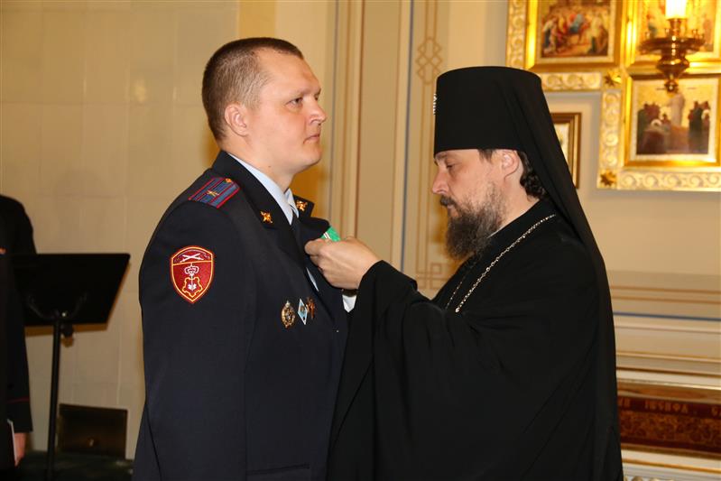 В Санкт-Петербурге росгвардейцам вручили почетные медали Русской православной церкви «Патриаршая благодарность»