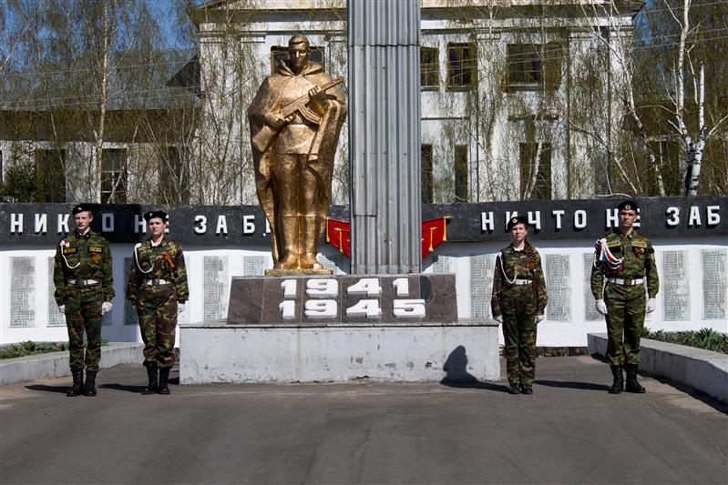 Участники Приволжского этапа автопробега Росгвардии «Вахта памяти. Сыны Великой Победы» посетили памятные места Чувашии