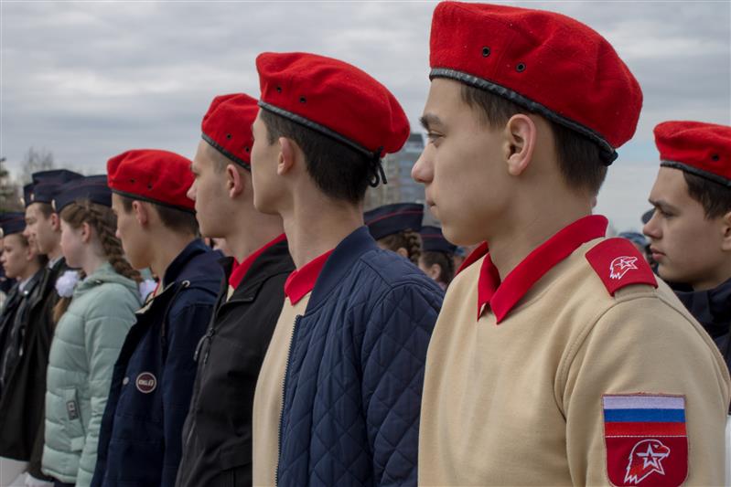 Участники Приволжского этапа автопробега Росгвардии «Вахта памяти. Сыны Великой Победы» посетили памятные места Чувашии
