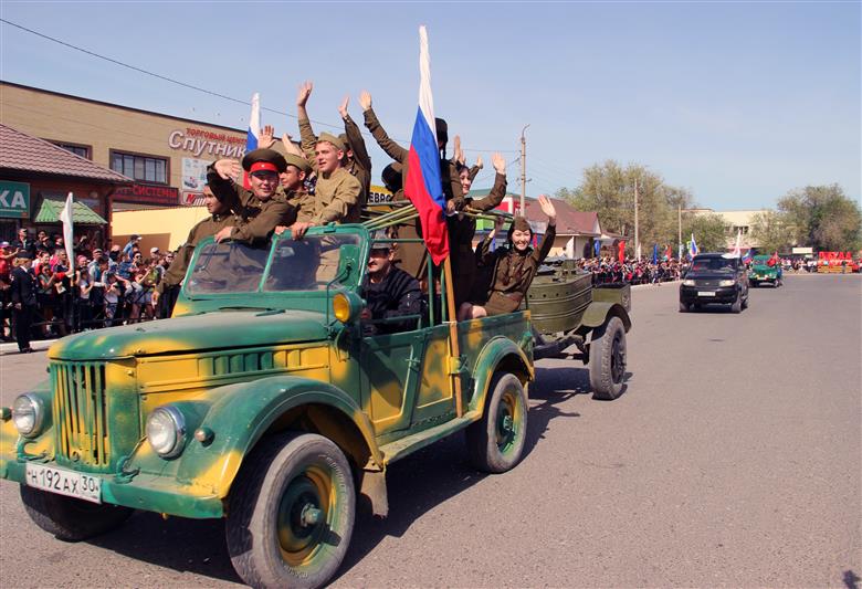 Астраханские росгвардейцы присоединилась к всероссийской акции «Вахта памяти. Сыны Великой Победы»