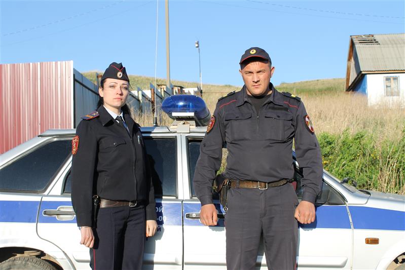 В Оренбургской области росгвардейцы спасли девушку от гибели