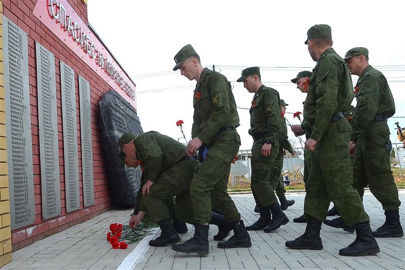 Участники автопробега «Вахта памяти. Сыны великой Победы» в Приволжском округе достигли конечной точки памятного маршрута (фото, видео)