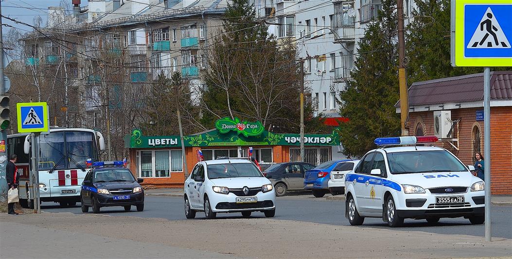Участники автопробега «Вахта памяти. Сыны великой Победы» в Приволжском округе достигли конечной точки памятного маршрута (фото, видео)