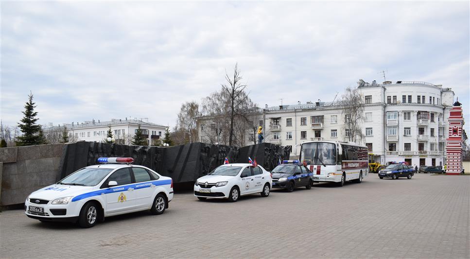 Участники автопробега «Вахта памяти. Сыны великой Победы» в Приволжском округе достигли конечной точки памятного маршрута (фото, видео)
