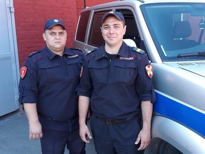 В Армавире росгвардейцы оказали помощь мужчине, пострадавшему в результате дорожно-транспортного происшествия 