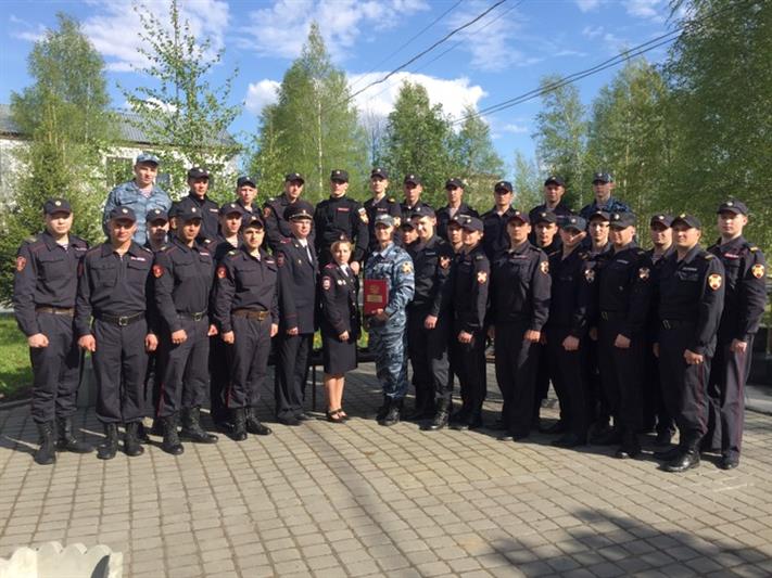 Тридцать югорских росгвардейцев закончили обучение в центре профессиональной подготовки