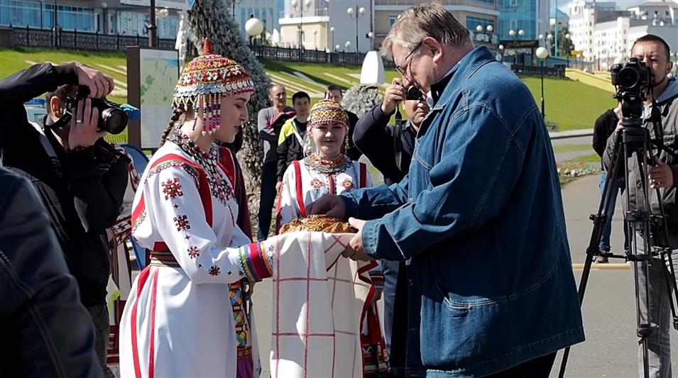 Академический ансамбль песни и пляски Росгвардии собрал овации в Чувашии
