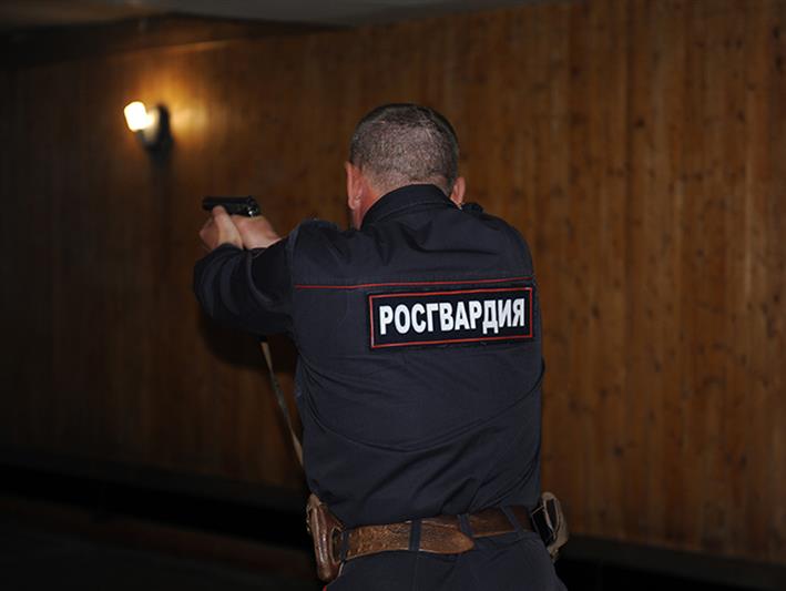 В Кузбассе состоялся чемпионат среди сотрудников подразделений вневедомственной охраны по служебному биатлону и кроссу