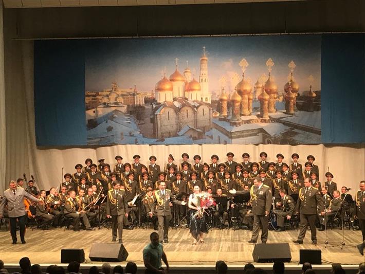 Волгоградцы поздравили Ансамбль песни и пляски Росгвардии с юбилеем (фото, видео)