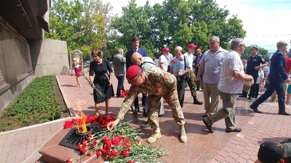 Южный округ Росгвардии присоединился к акции «Свеча памяти» (фото, видео)