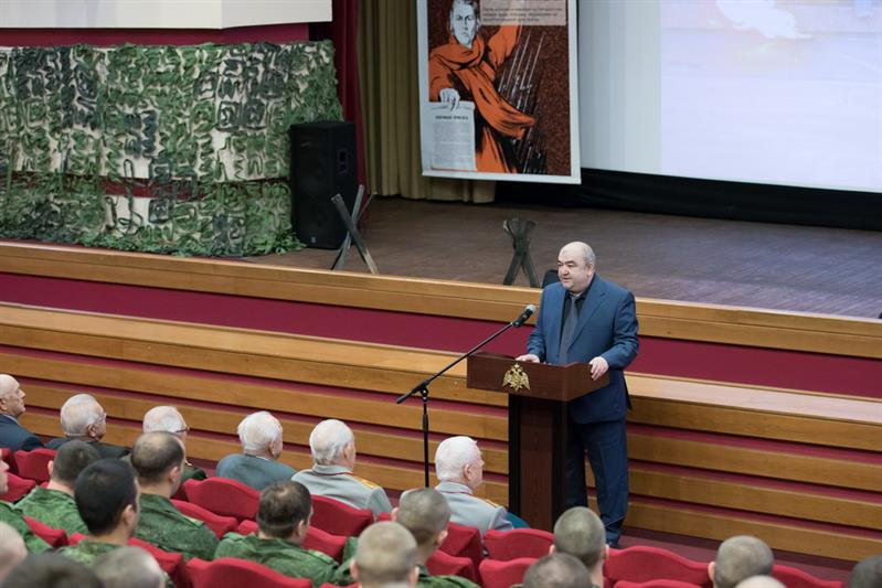 По всей стране сегодня – минута молчания