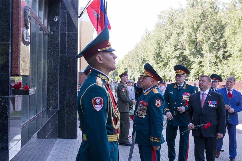 Росгвардия провела патриотическую акцию «Свеча памяти» (фото, видео)