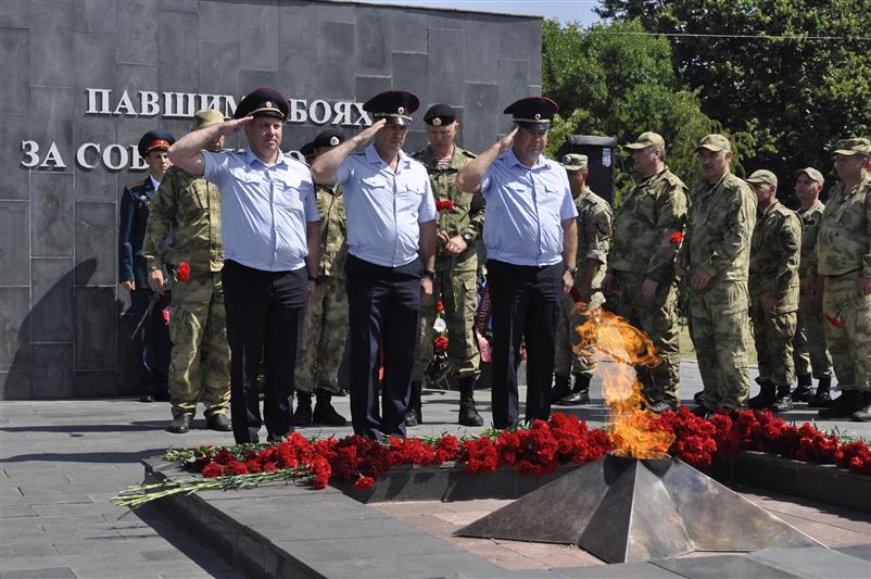 Южный округ Росгвардии присоединился к акции «Свеча памяти» (фото, видео)