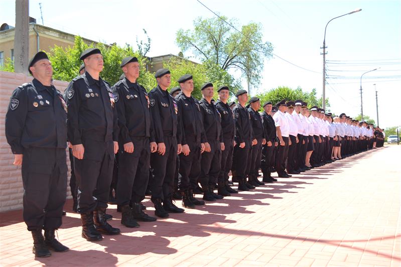 В Волгоградской области состоялось открытие аллеи Памяти с именами погибших омоновцев 
