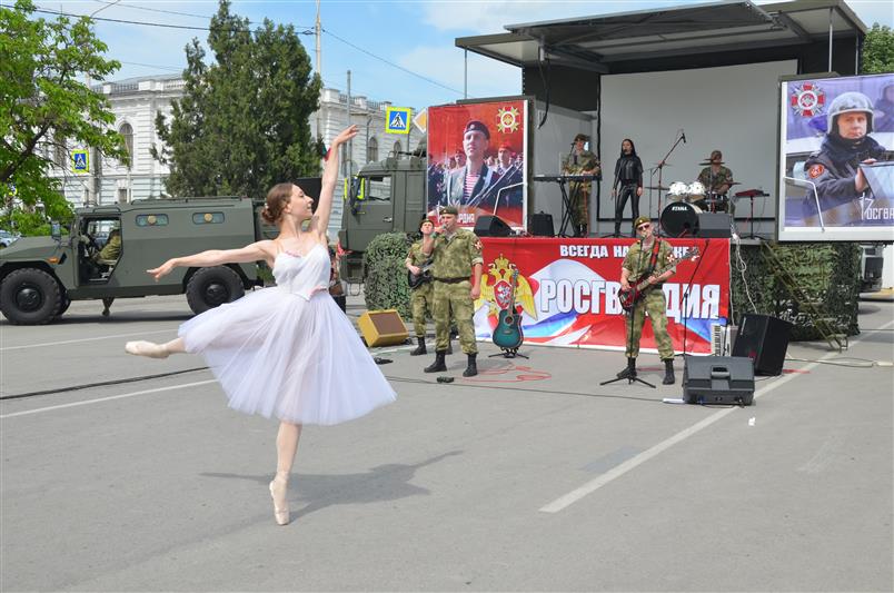Фотоальбом смотра-конкурса самодеятельного художественного творчества «Солдаты антитеррора»