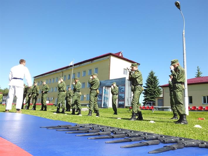 Очередной учебный год для кадет Росгвардии завершился военно-полевым сбором