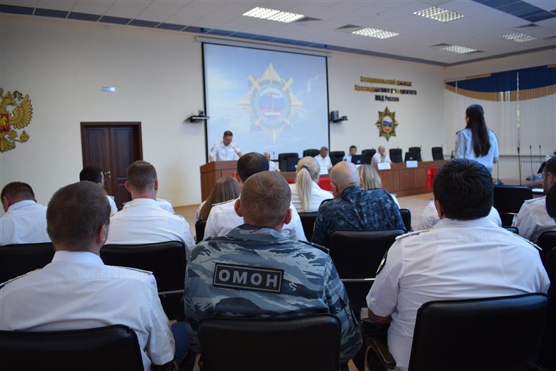 В Ставрополе сотрудники Росгвардии получили дипломы о высшем юридическом образовании