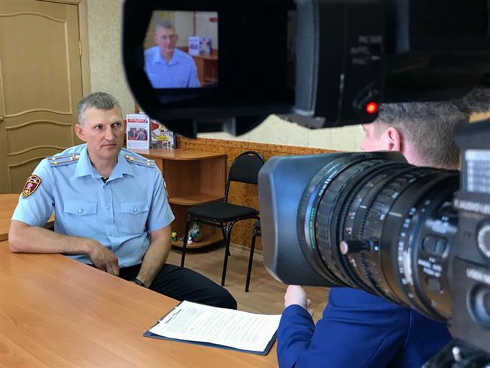 Начальник управления вневедомственной охраны по Республике Хакасия рассказал зрителям телеканалов о профилактике имущественных преступлений  в летний период (видео)