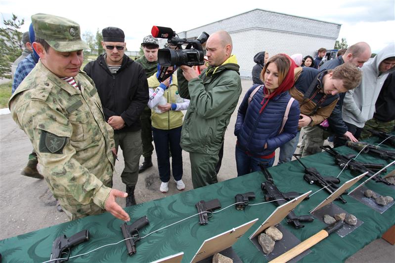 Росгвардия провела занятия с журналистами в рамках учебно-практических курсов «Бастион» (фото, видео)