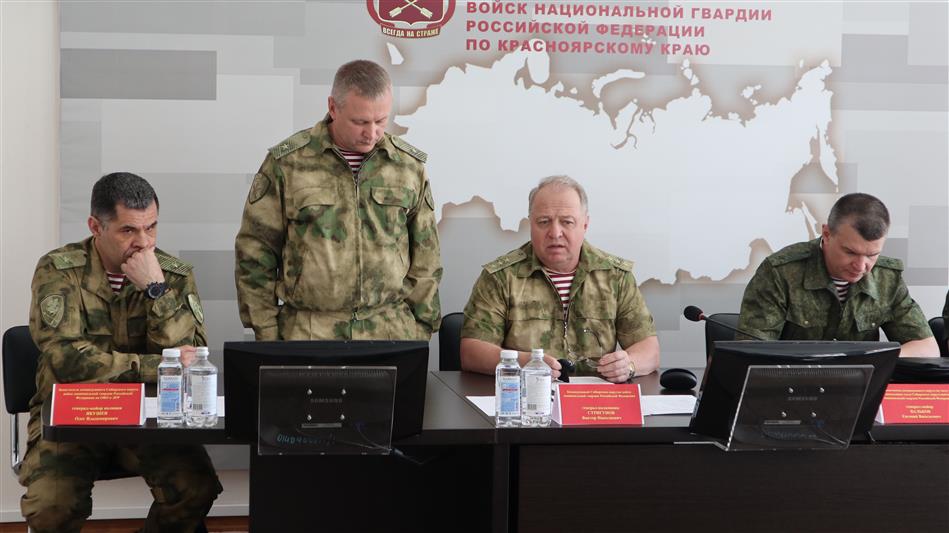 Командующий Сибирским округом войск национальной гвардии проверил ход подготовки подразделений Росгвардии к обеспечению правопорядка во время будущей Универсиады