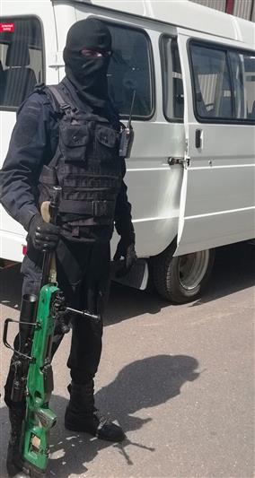 В Нальчике сотрудники СОБР оказали содействие полицейским в задержании мужчины, который ударил человека ножом 