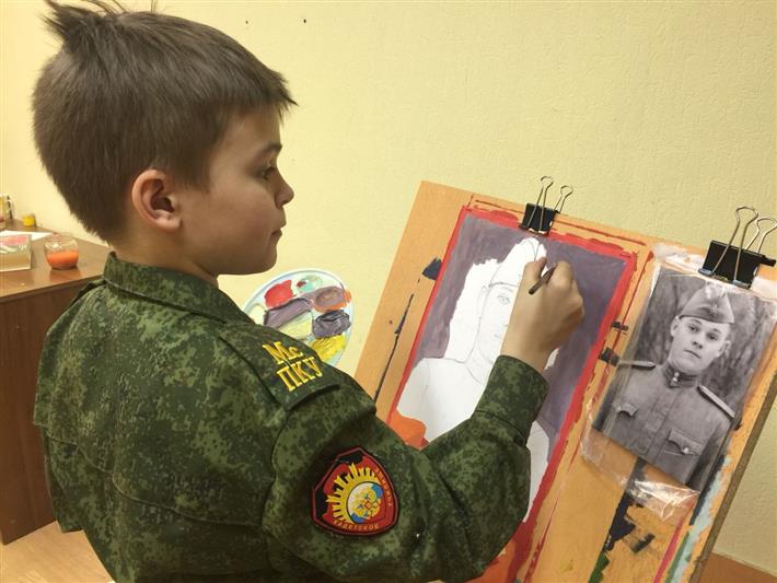 Кадеты МПКУ им. М.А. Шолохова нарисовали акварелью портреты своих прадедов – участников Великой Отечественной войны (фото, видео)