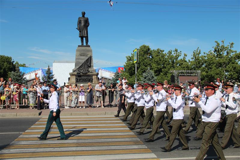 В Севастополе состоялся второй фестиваль военных оркестров Росгвардии «На страже мира — 2018»