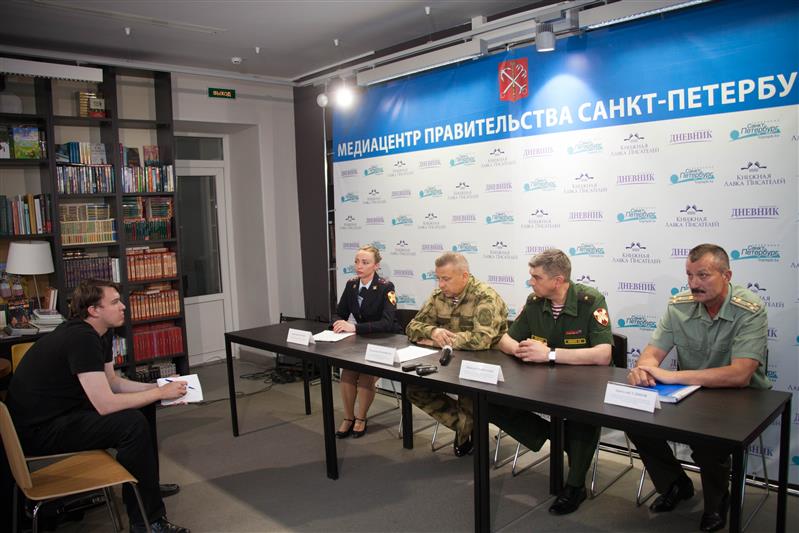 В Санкт-Петербурге прошла пресс-конференция, посвященная чемпионату Росгвардии по плаванию